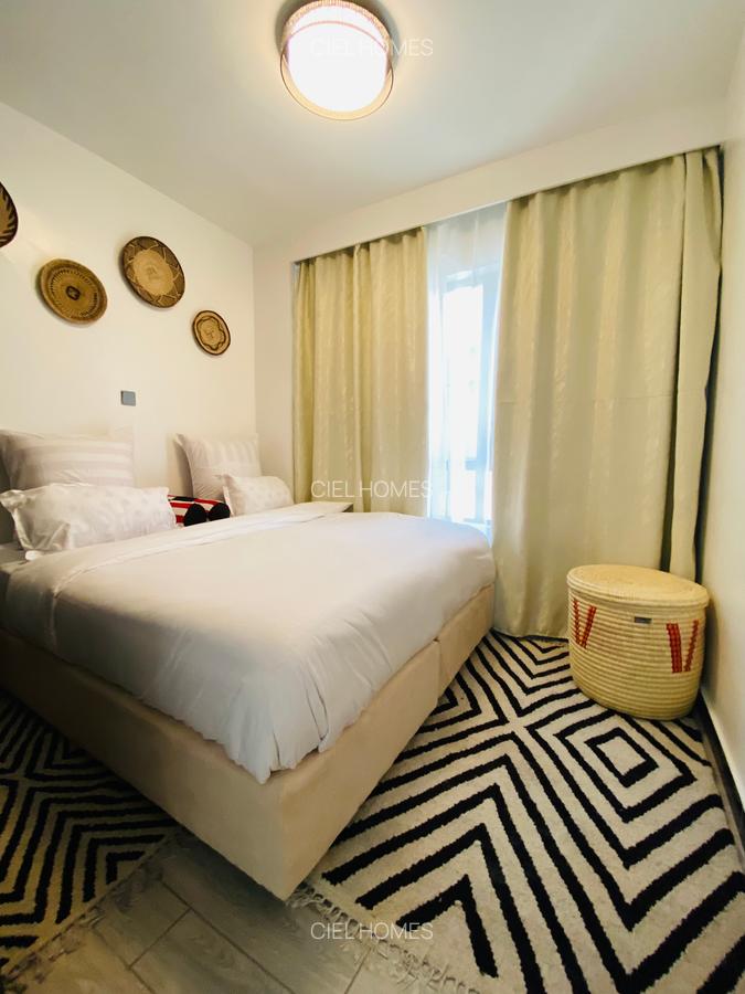 Serviced 2 Bed Apartment with Swimming Pool at Wood Avenue - 12