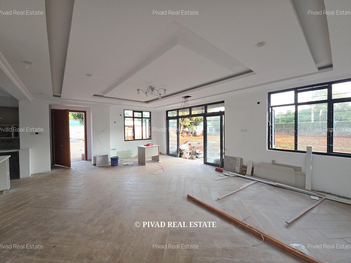 4 Bed House with Garden in Runda - 6
