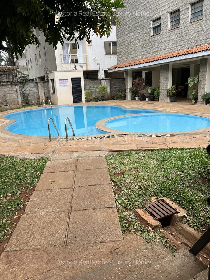 3 Bed Apartment with En Suite at 2026-439 - 5