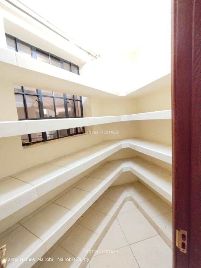 5 Bed Apartment with En Suite at Off Rhapta Road - 8