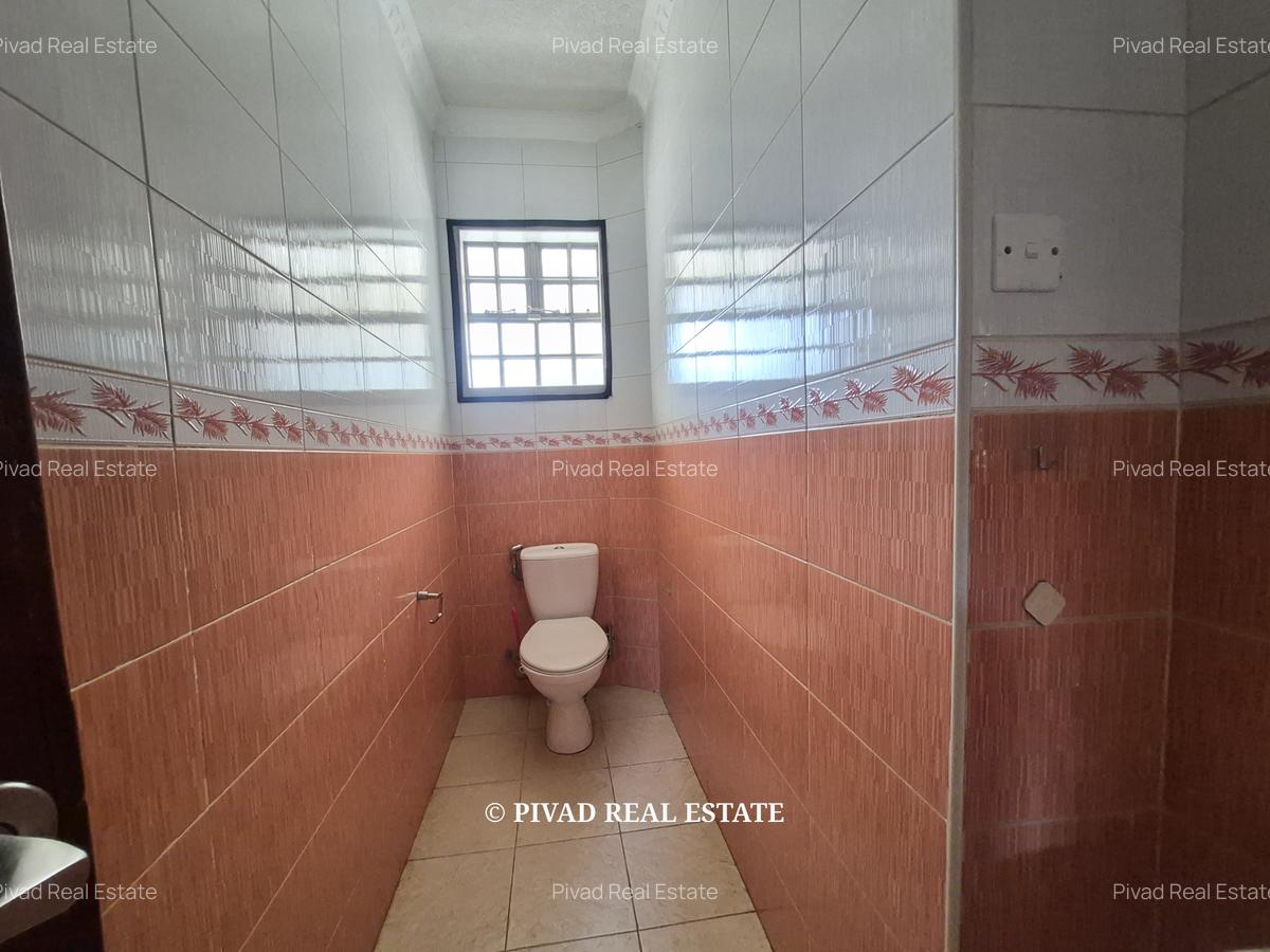 5 Bed House with Garden in Runda - 5
