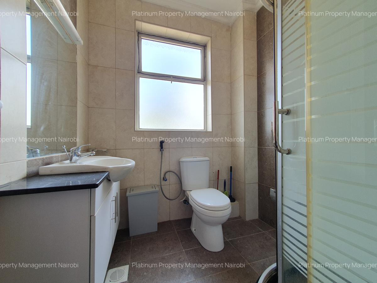 Furnished 1 Bed Apartment with En Suite at 6Th Parklands Avenue - 12