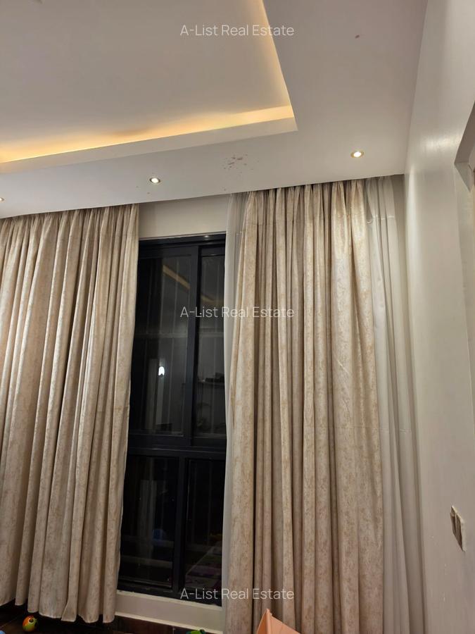 4 Bed Apartment with En Suite at Parklands - 17