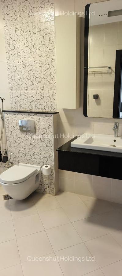 Furnished 4 Bed Apartment with En Suite in Riverside - 18