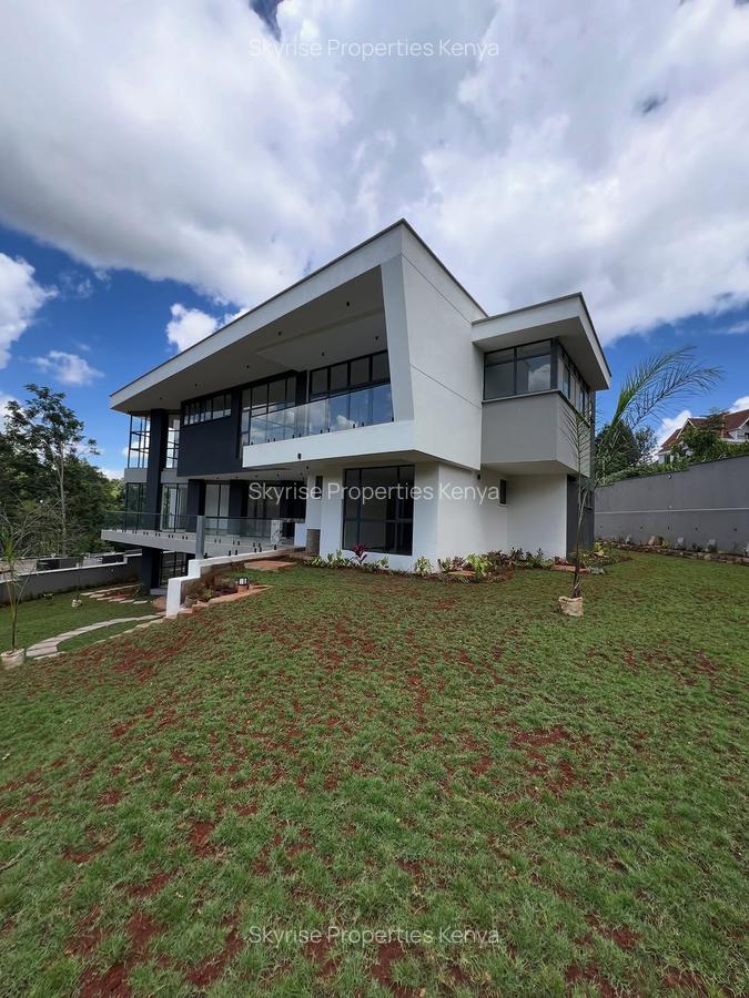 5 Bed Villa with En Suite in Nyari - 17