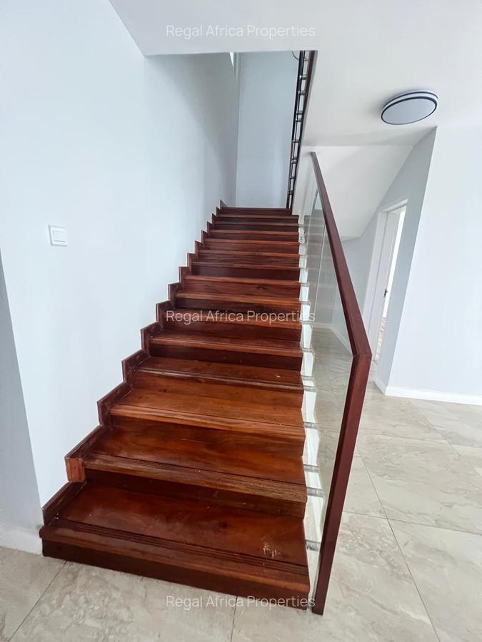 Serviced 4 Bed Apartment with En Suite at Nyeri Road - 14