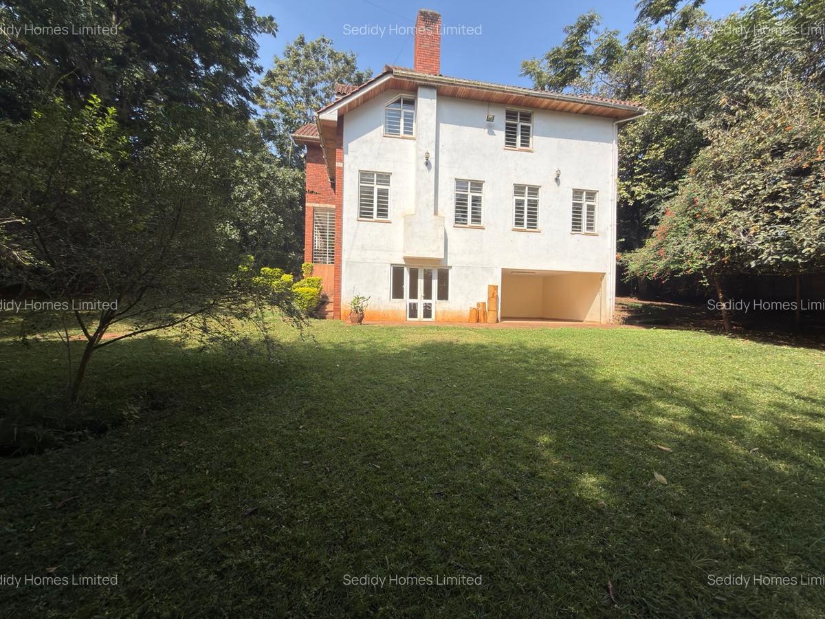 5 Bed Townhouse with En Suite in Rosslyn - 20
