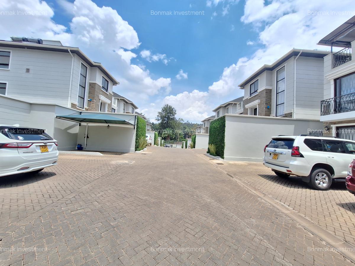 5 Bed Townhouse with En Suite at Peponi Road - 5