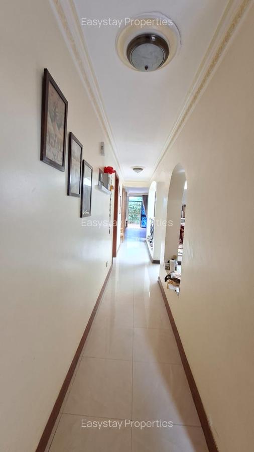 4 Bed Townhouse with En Suite in Lavington - 6