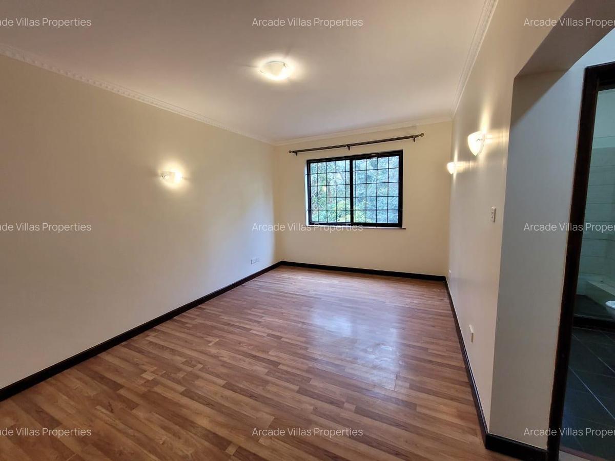 3 Bed Apartment with En Suite in Kileleshwa - 5