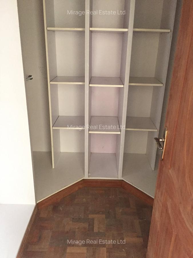 3 Bed Apartment with En Suite in Kilimani - 15