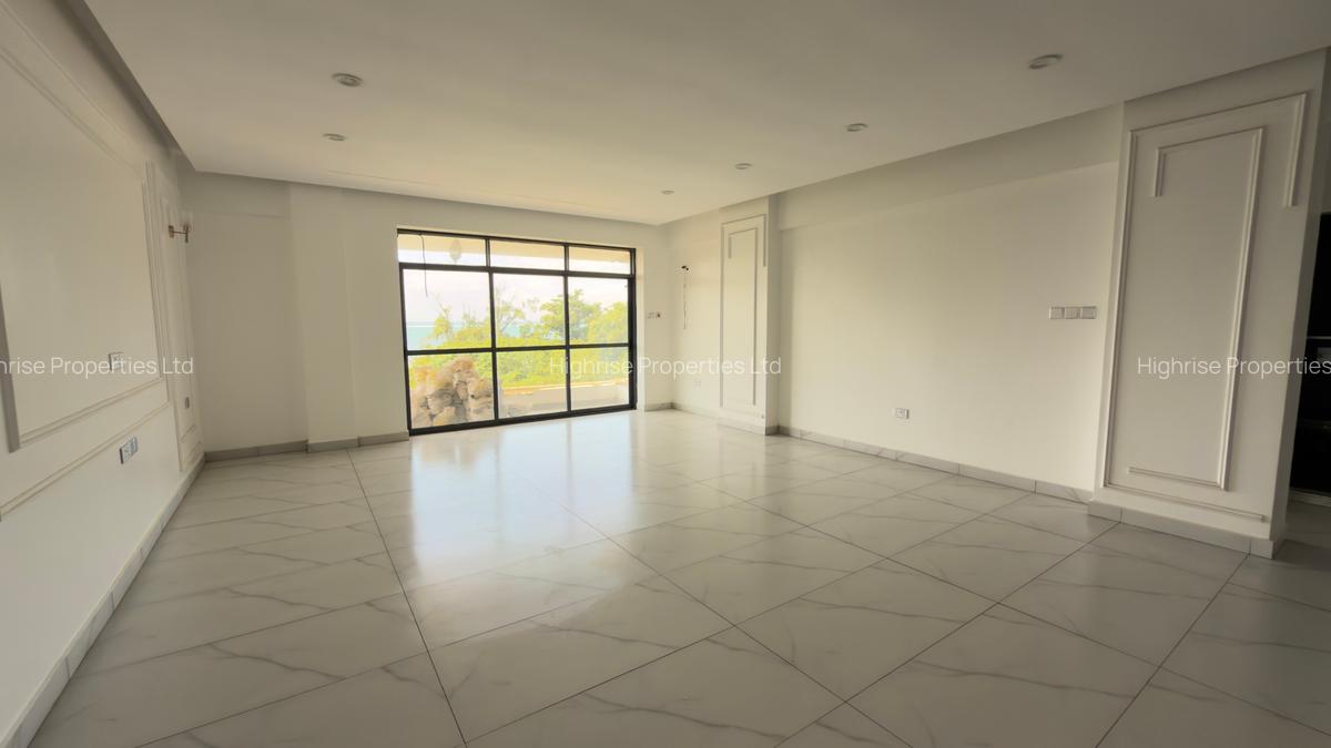 1 Bed Apartment with Swimming Pool in Nyali Area - 8