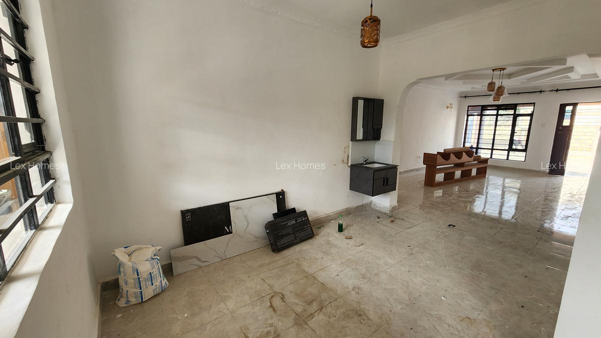 4 Bed House with En Suite at Magadi Road - 6