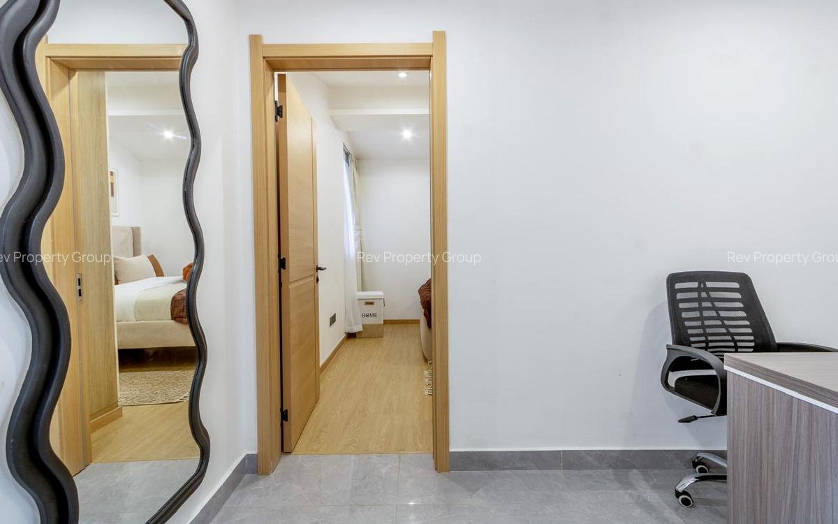Serviced 2 Bed Apartment with En Suite in Lavington - 12