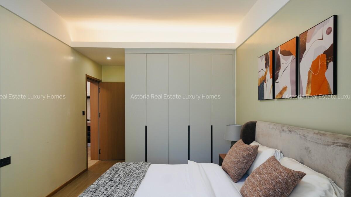 1 Bed Apartment with En Suite at 2026-518 1 Bed - 17