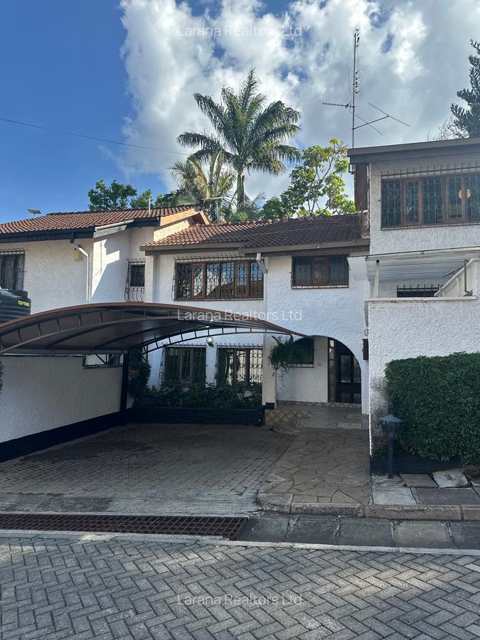 4 Bed Townhouse with Staff Quarters at Ole Dume Rd - 19