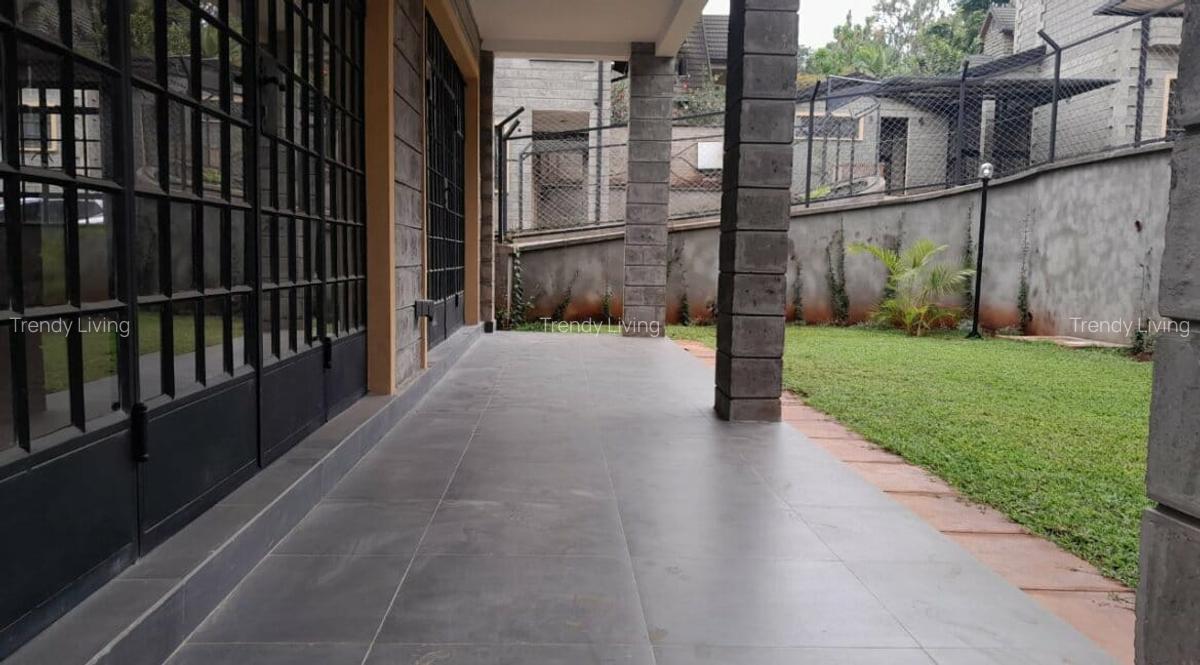 5 Bed Townhouse with En Suite in Lavington - 8