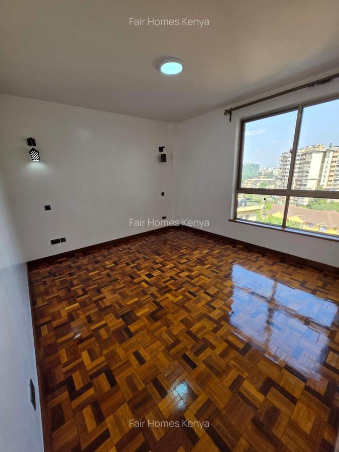 3 Bed Apartment with En Suite at Othaya Road - 15