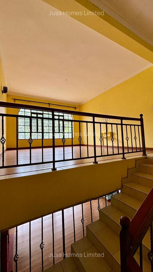 4 Bed House in Kiambu Road - 8