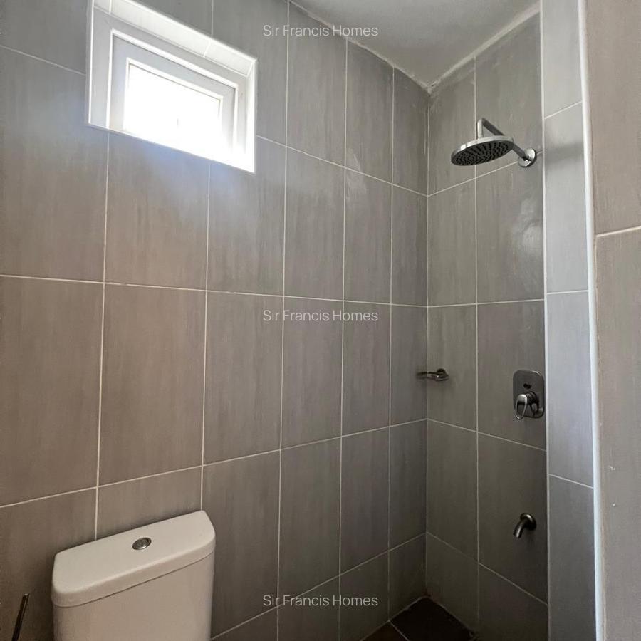 Serviced 3 Bed Apartment with En Suite in Kilimani - 4
