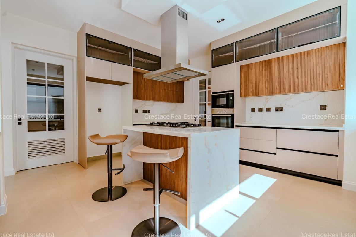 5 Bed Villa with En Suite in Runda - 7