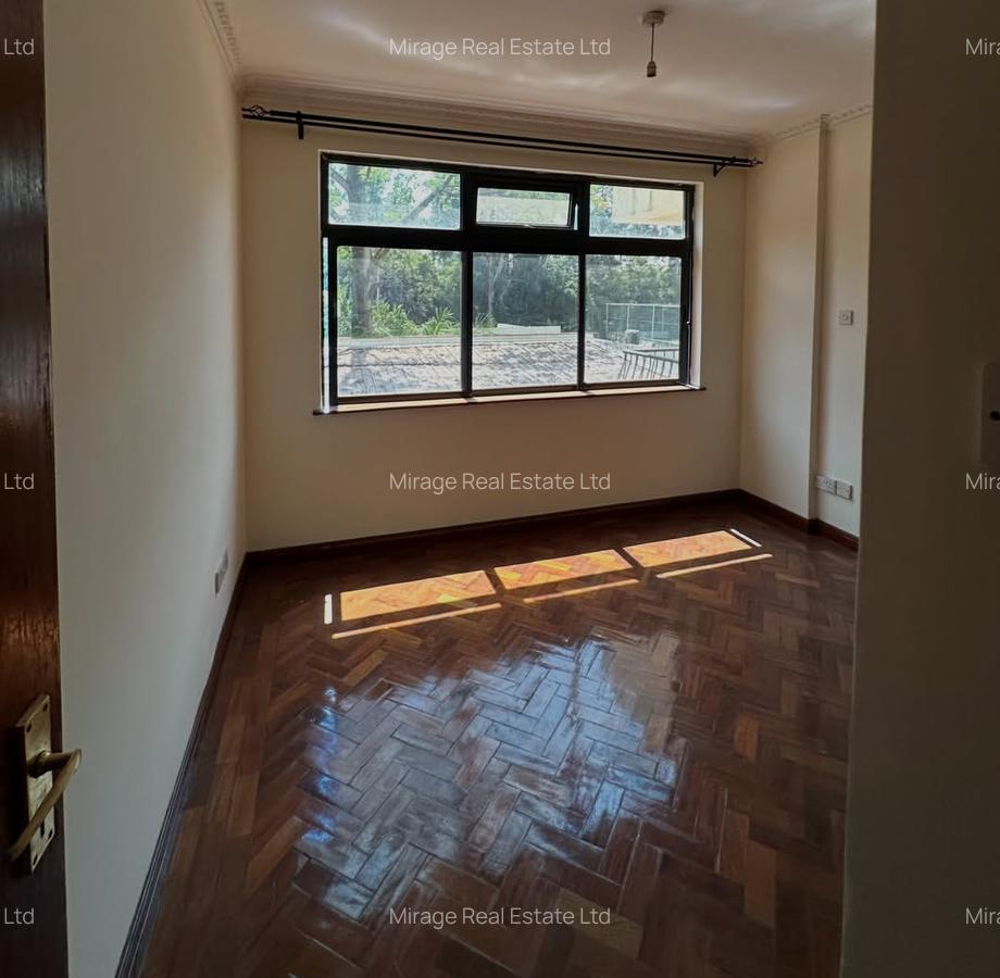 3 Bed Apartment with Swimming Pool in State House - 10