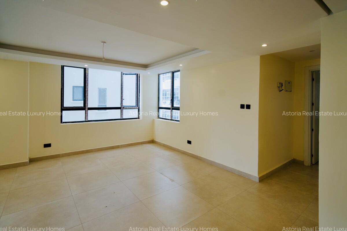 4 Bed Apartment with En Suite at 2026-430 - 20