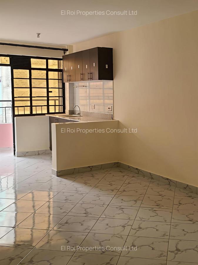 Serviced 1 Bed Apartment with En Suite at Eastern Bypass - 9