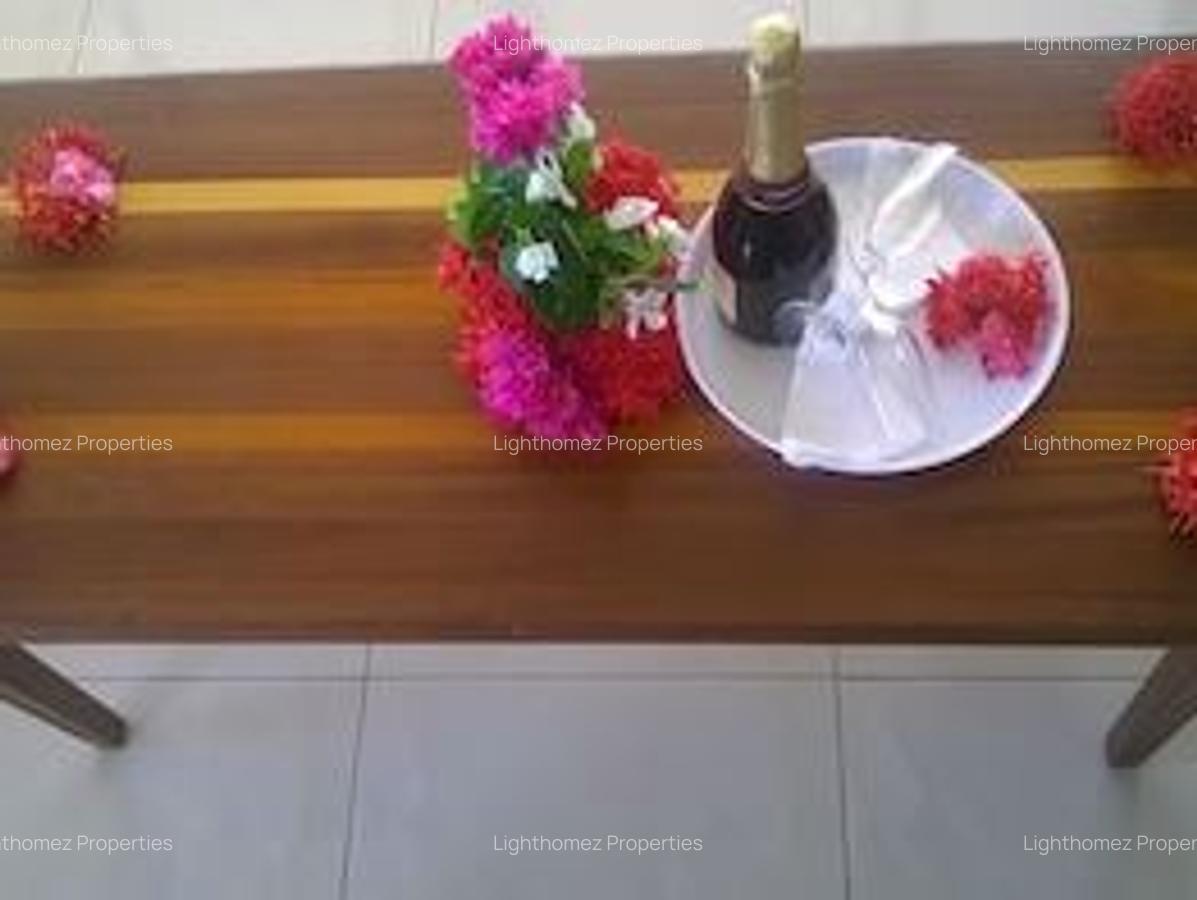 Serviced 2 Bed Apartment with Backup Generator at Mombasa - 3