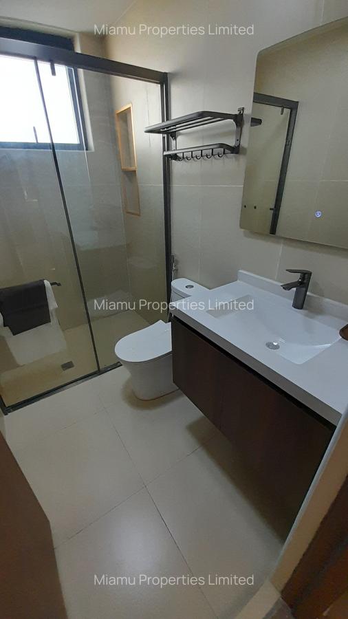 Serviced 1 Bed Apartment with En Suite at Westlands Road - 6