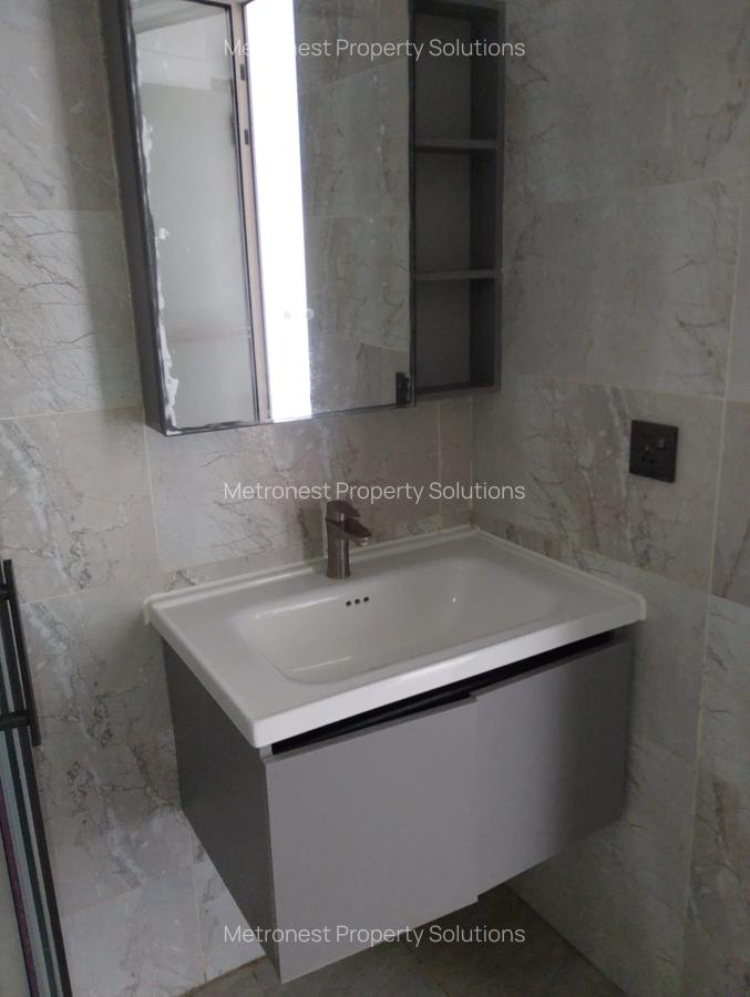 3 Bed Apartment with En Suite at Valley Arcade - 7