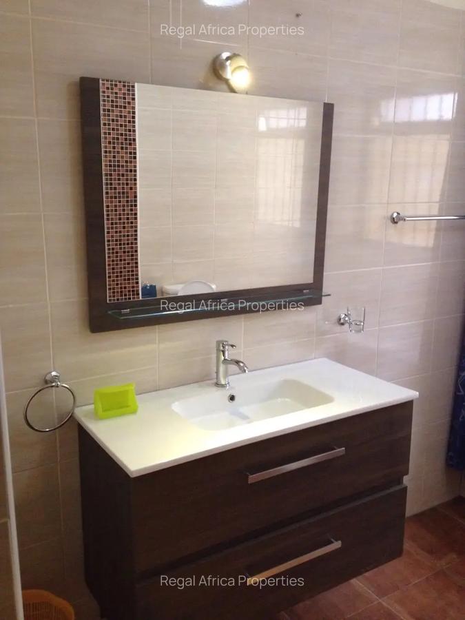 3 Bed Apartment with En Suite in Kilimani - 6