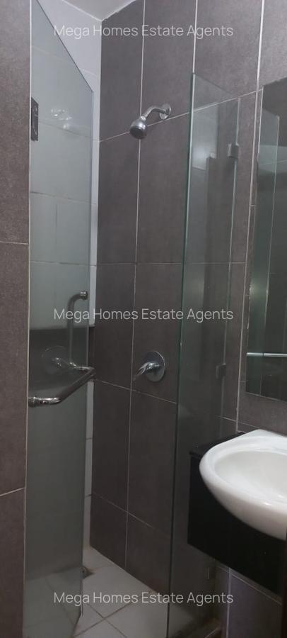 Serviced 3 Bed Apartment with En Suite in Kileleshwa - 13