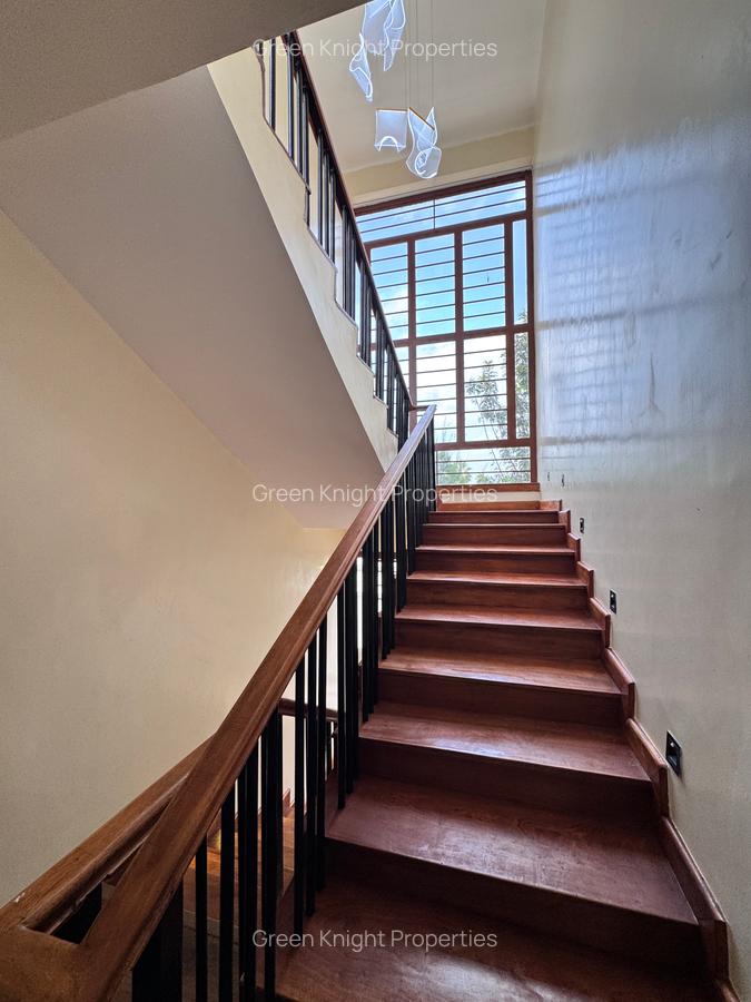 4 Bed House with En Suite in Karen - 16
