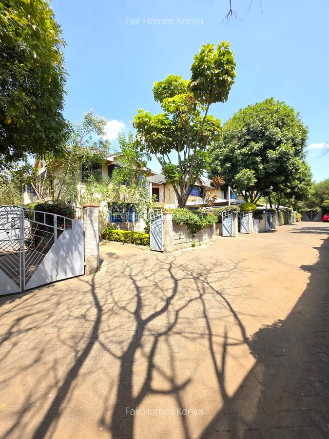 4 Bed Townhouse with En Suite at Lavington Green - 4