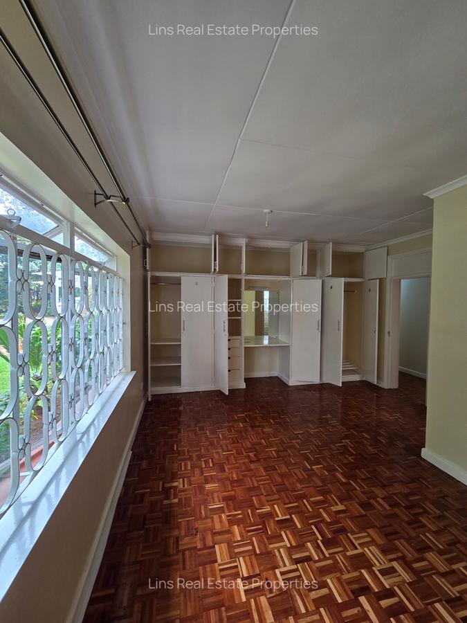 4 Bed House with En Suite in Gigiri - 13