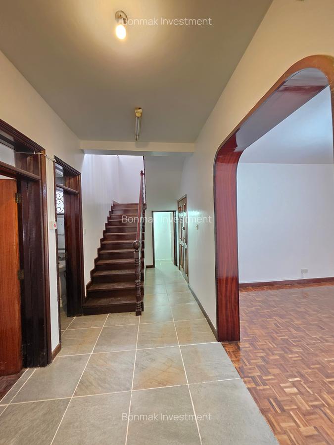 4 Bed Townhouse with En Suite at Kilimani - 8