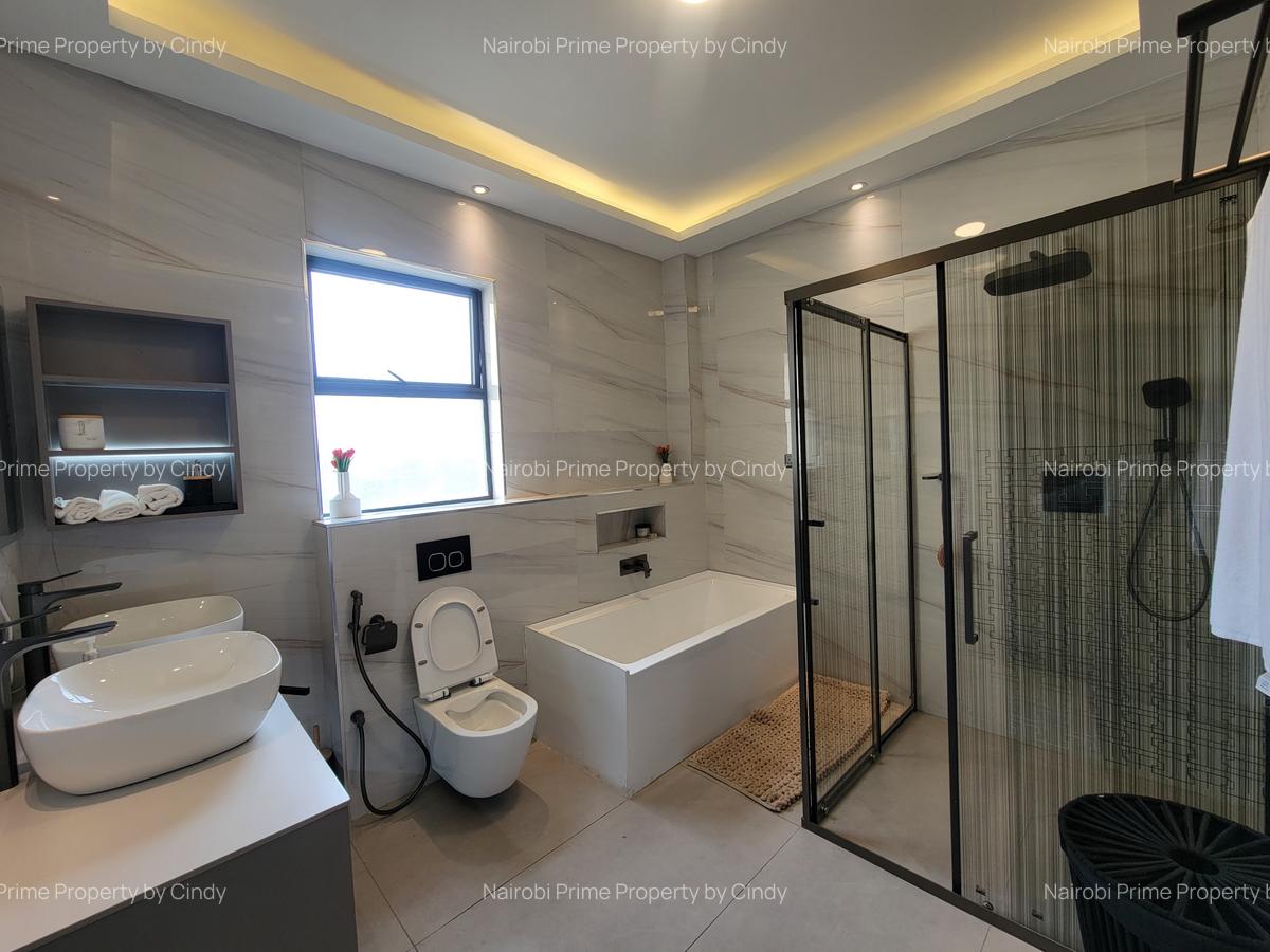 Serviced 4 Bed Apartment with En Suite at 6Th Avenue - 7