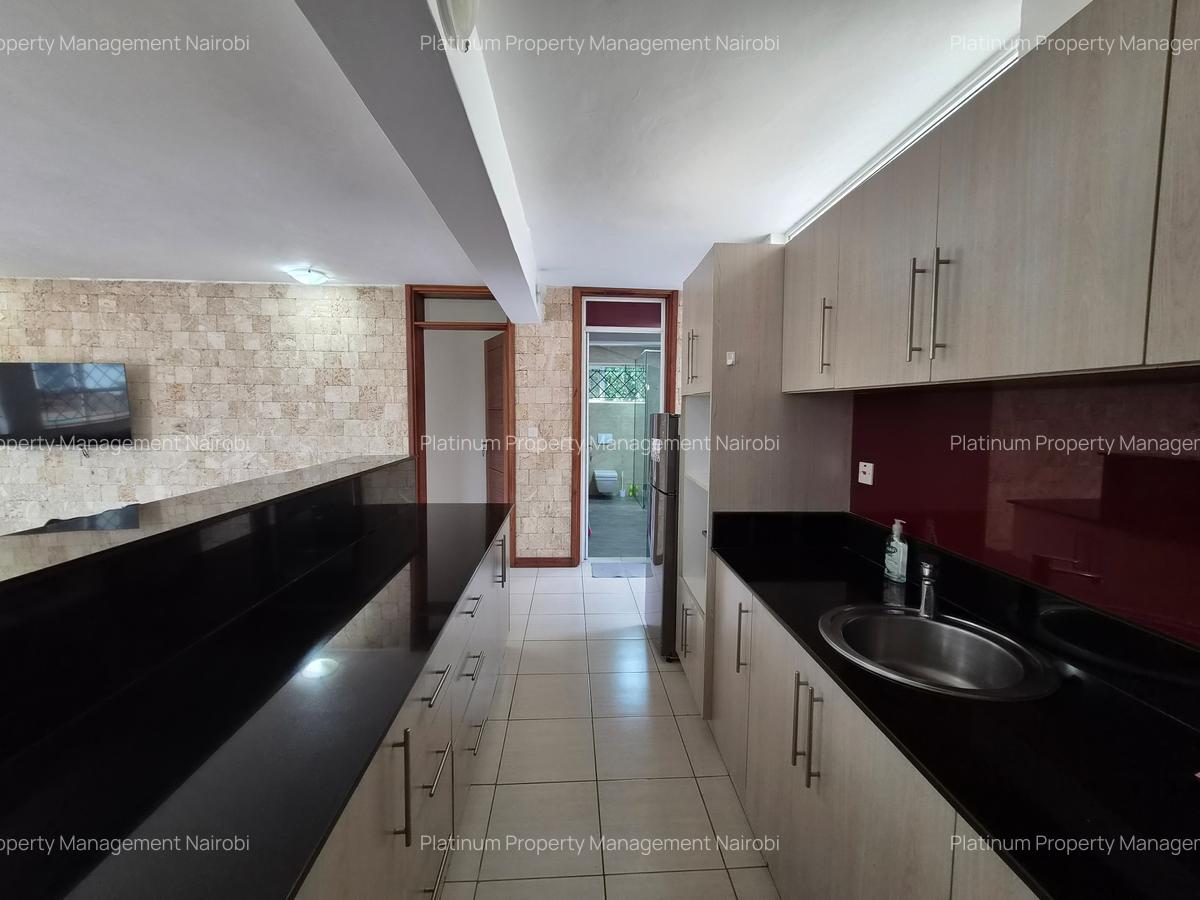 Furnished 1 Bed Apartment with En Suite at Mimosa Close - 8