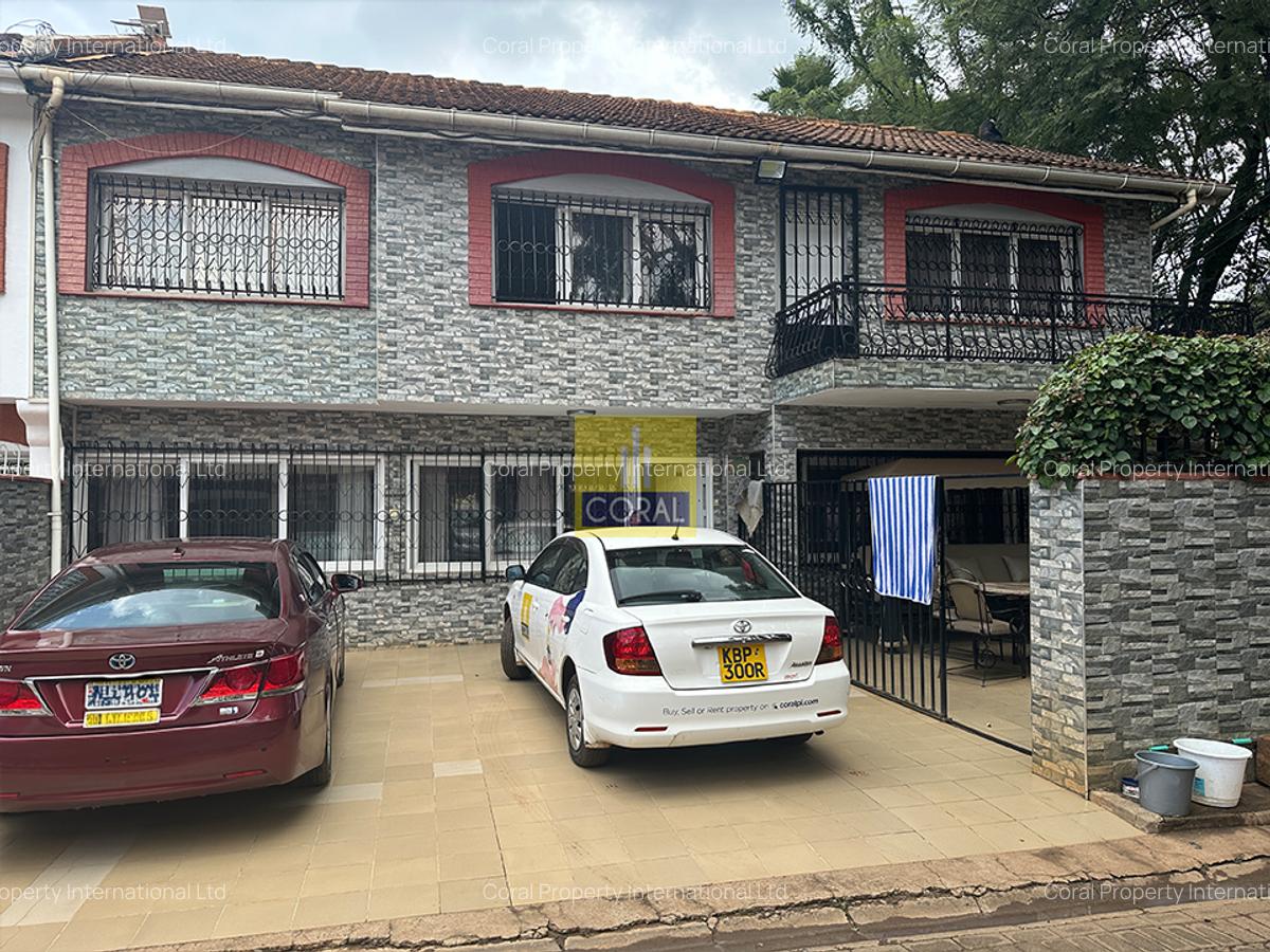 6 Bed Townhouse in Westlands Area - 12