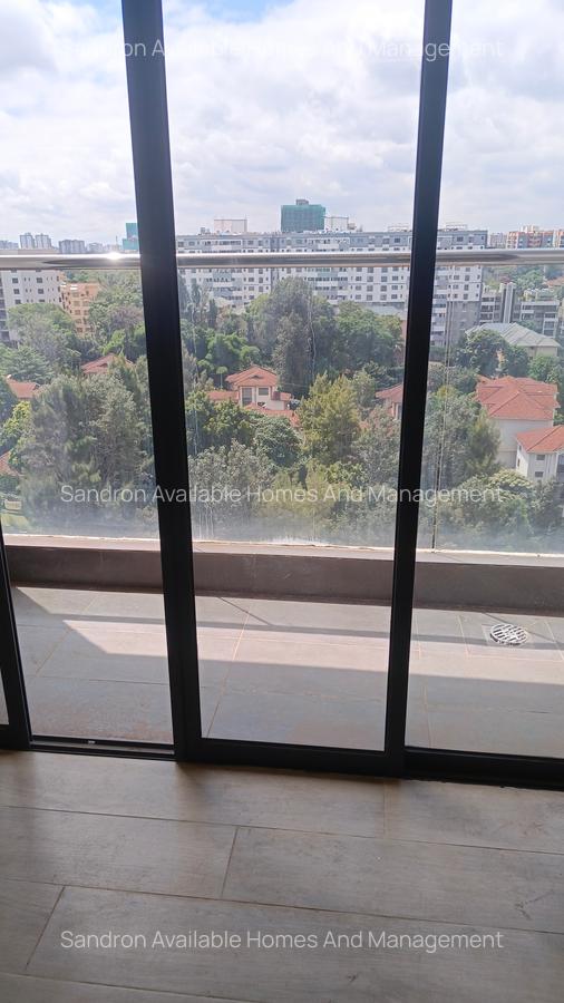 1 Bed Apartment with En Suite in Lavington - 4
