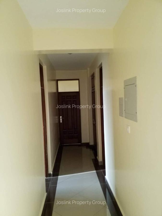 Serviced 4 Bed Apartment with En Suite in Nyali Area - 9