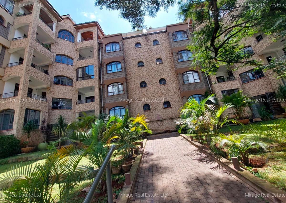 4 Bed Apartment with En Suite in Kileleshwa - 4