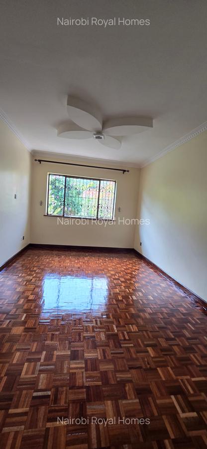 4 Bed Townhouse with En Suite at Riara Road 66 - 18