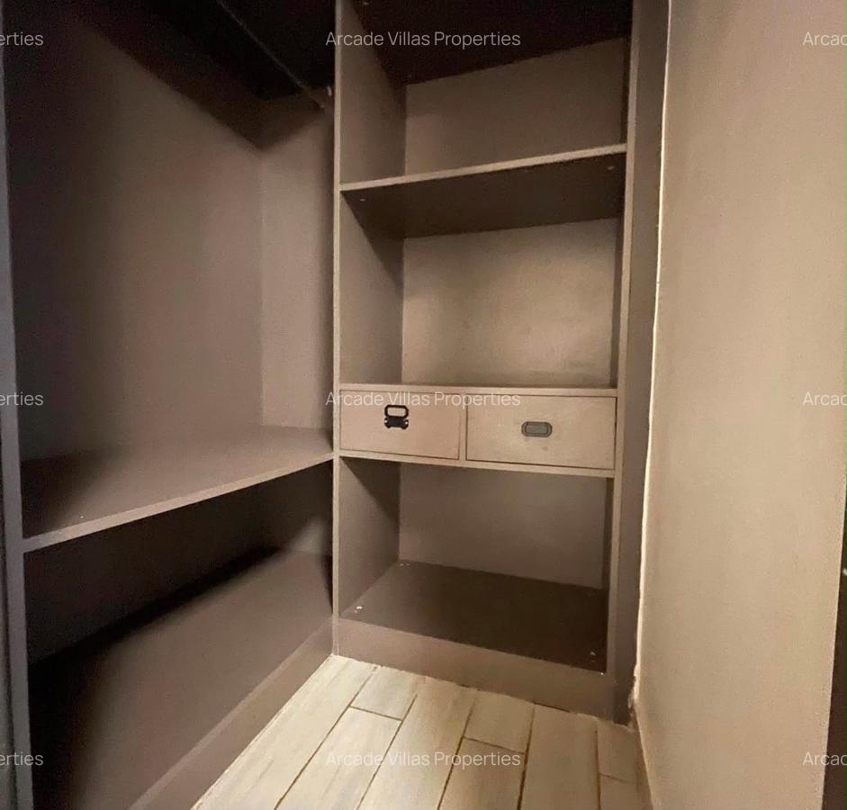 3 Bed Apartment with En Suite in Kileleshwa - 9