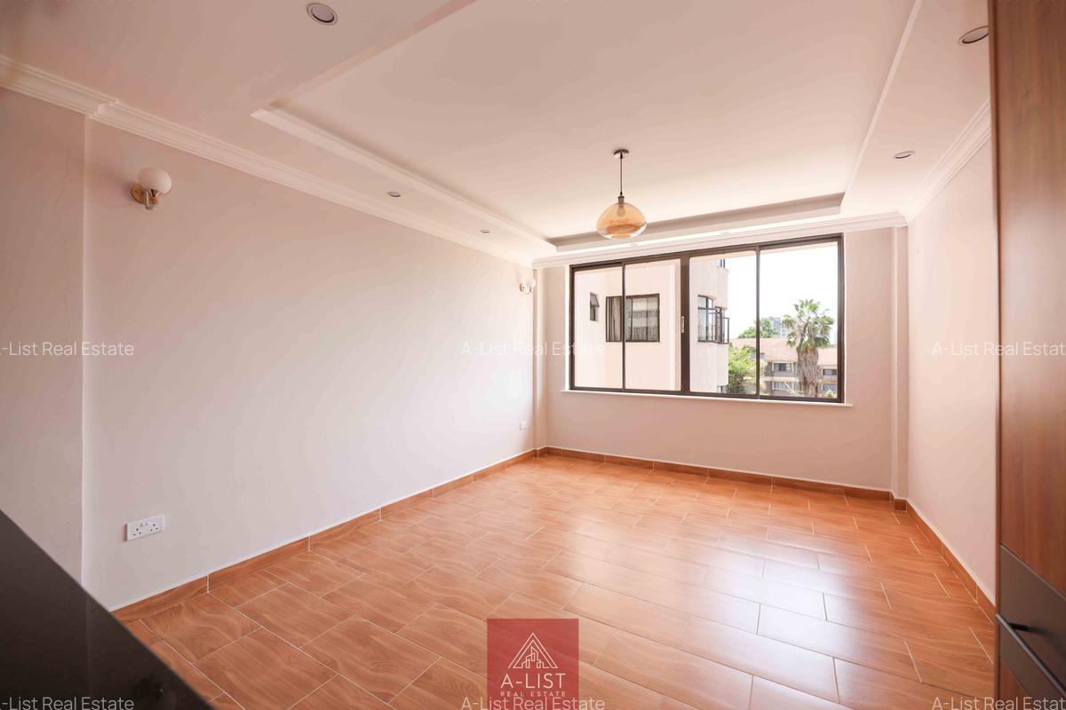 1 Bed Apartment with Swimming Pool at Lantana Road - 1