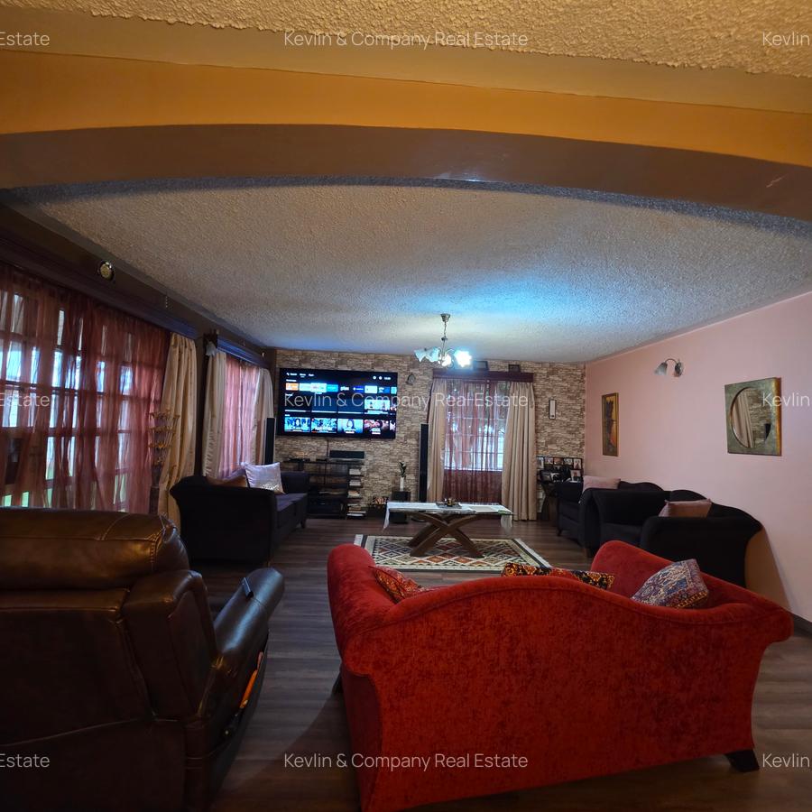 4 Bed Townhouse with En Suite in Lavington - 3