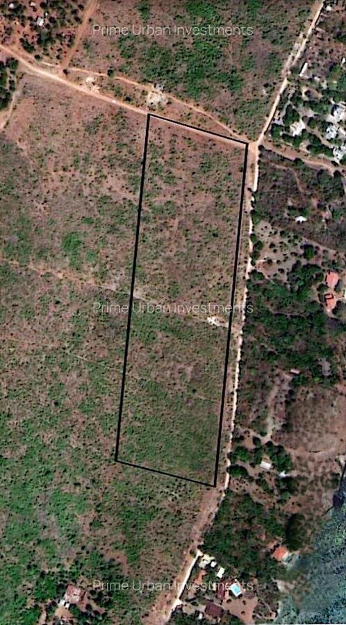 20 ac Land at Kuruwitu Beach Road - 5