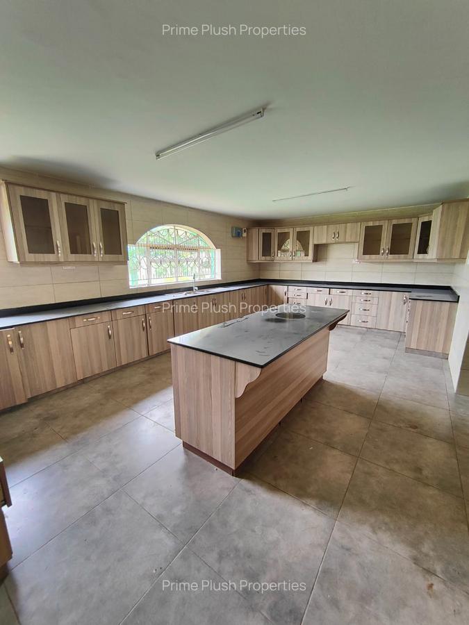 5 Bed House with En Suite in Karen - 4