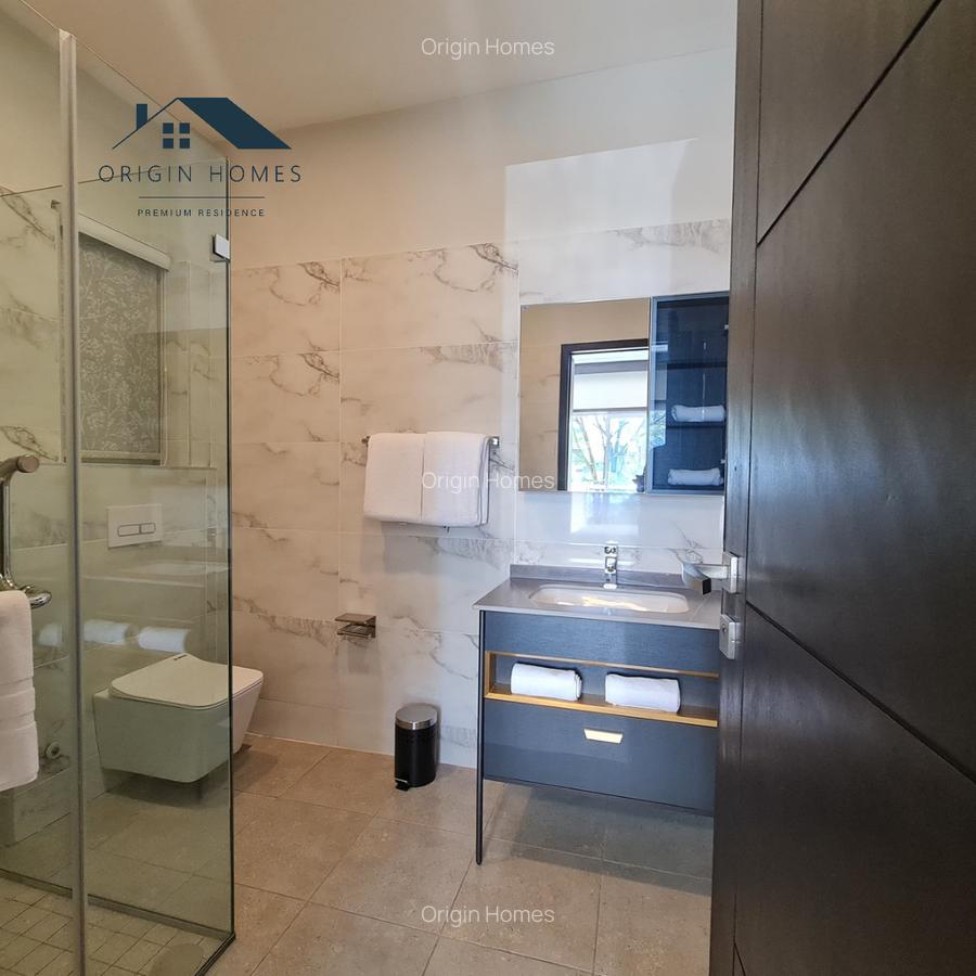 Furnished 2 Bed Apartment with En Suite at Riverside Drive - 5